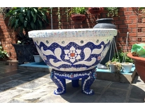 Chậu tròn 1m chân quỳ